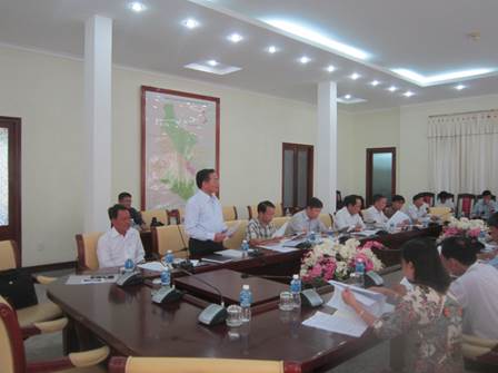 Giám đốc Đài KTTV khu vực Nam Trung Bộ, ông Nguyễn Tấn Hương phát biểu tại Hội nghị.